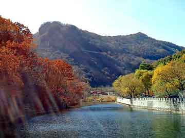 澳门天天开奖免费资料，泰安傲来峰